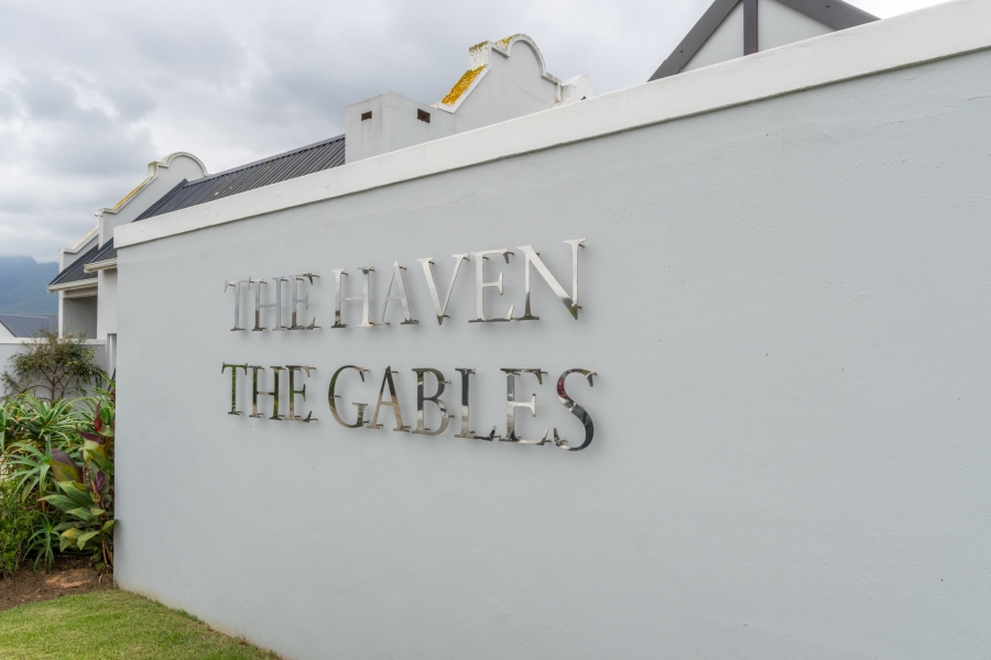 2 Bedroom Property for Sale in Blue Mountain Village Western Cape